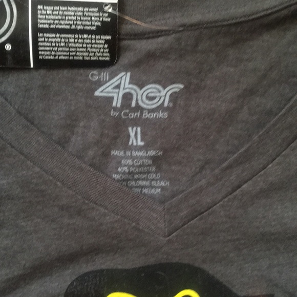 NWT Chicago Blackhawks Tee - Picture 2 of 4